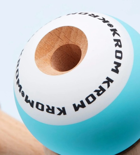 Kendama KROM POP Sky Blue drewniana